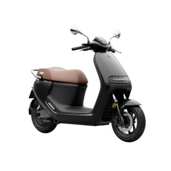 Segway E150S Glanzend Zwart - Elektrische scooter - 25 km/u